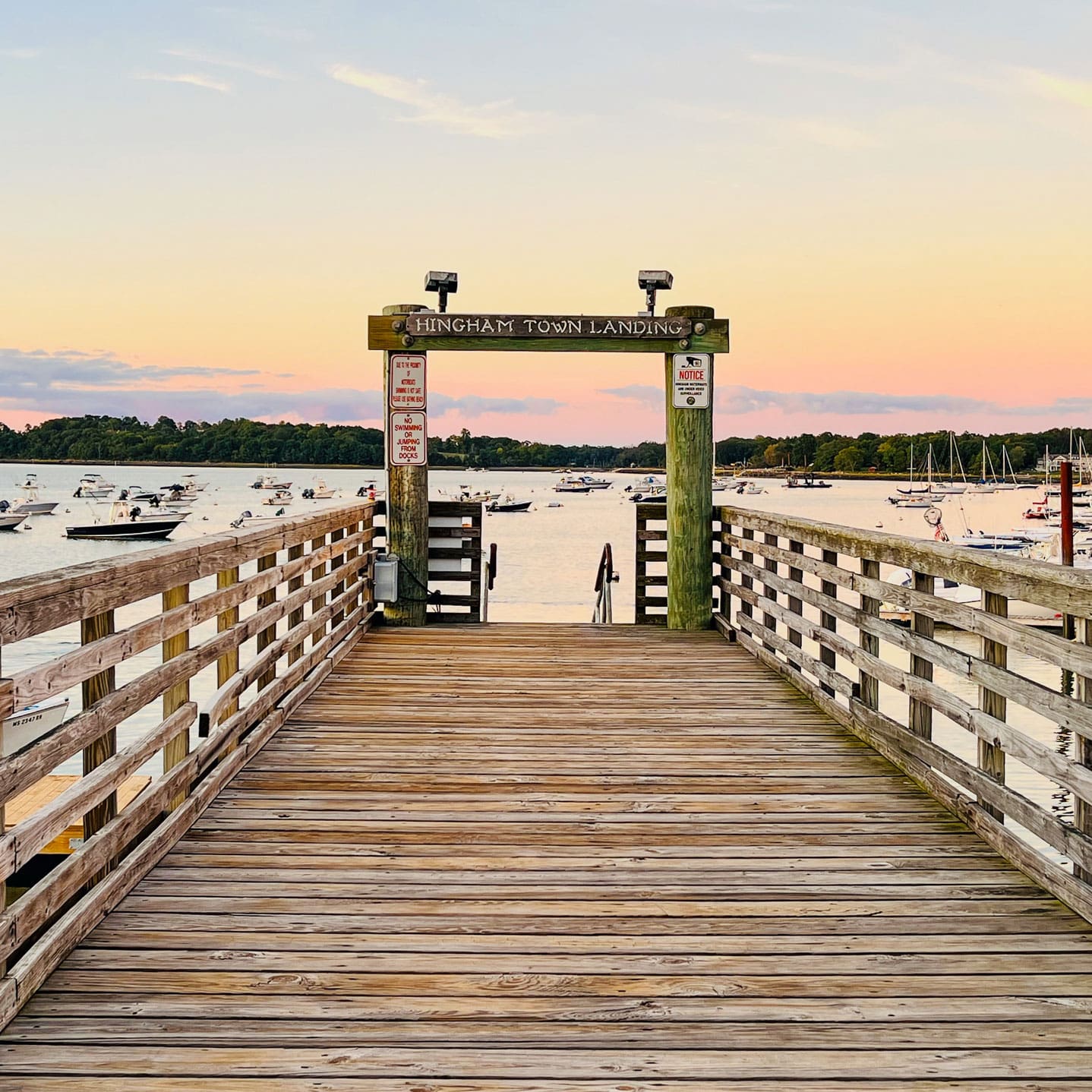 ©MJ-HinghamHarborSunset-2