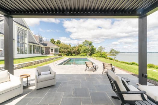 SandwichSt---Pergola-Pool