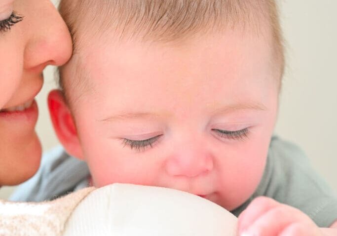 Soleo, a new holistic health center in Duxbury, offers a soft landing for moms navigating
hormones, healing, and mental health.
